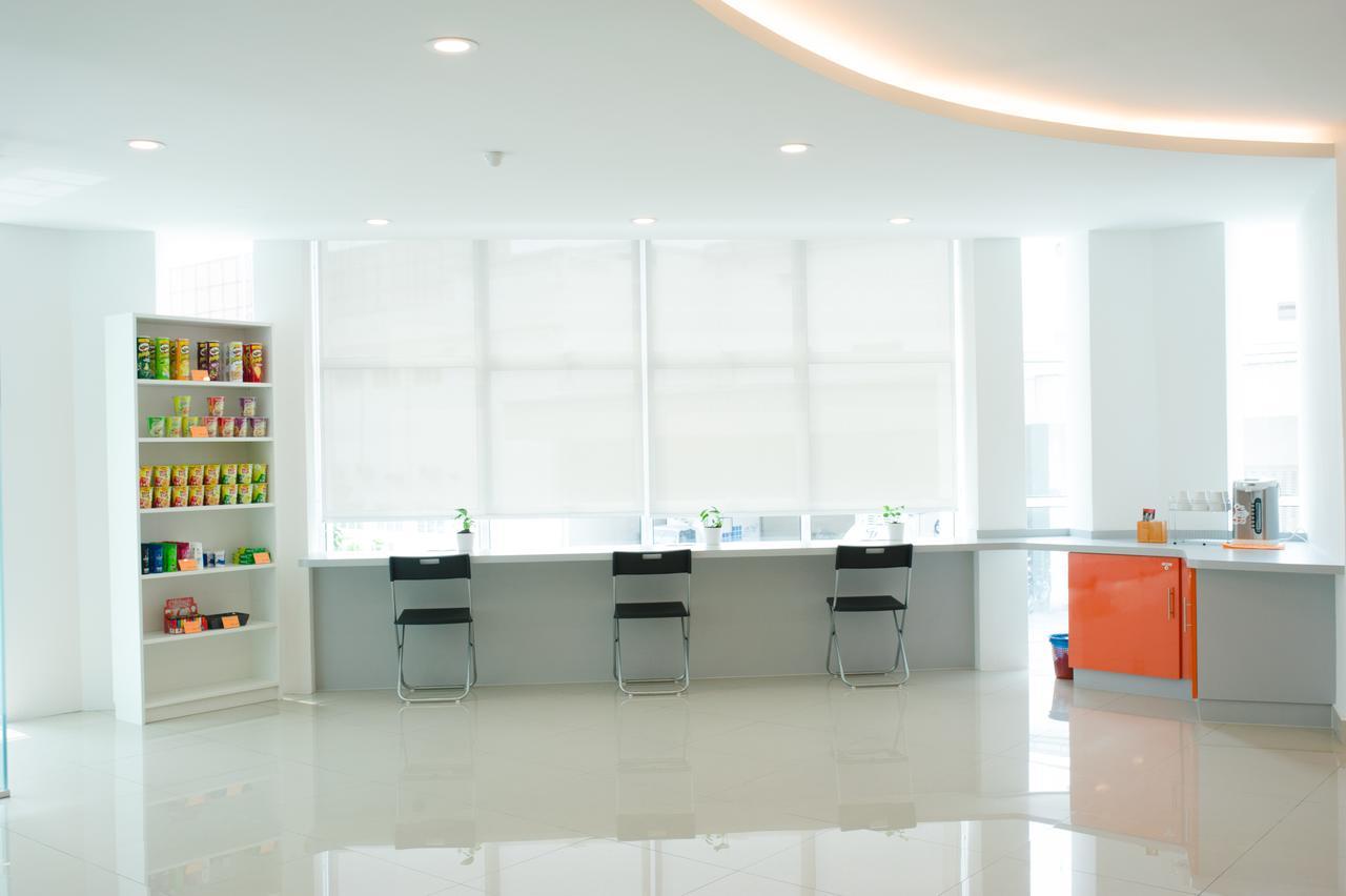 1Orange Hotel Sri Petaling Kuala Lumpur Esterno foto